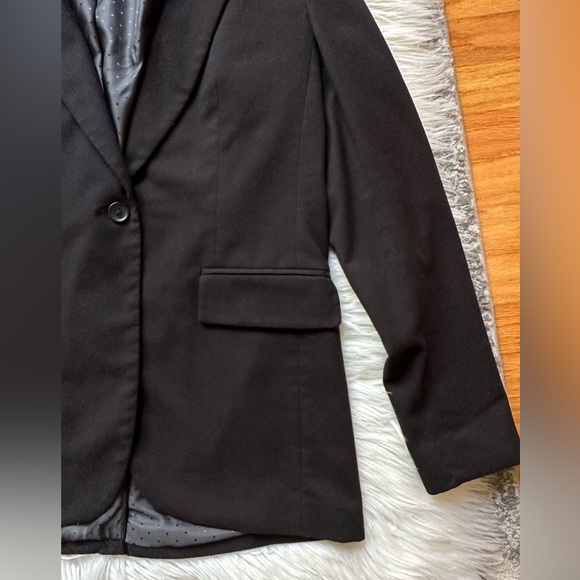 Banana Republic black long & lean blazer - Picture 5 of 8
